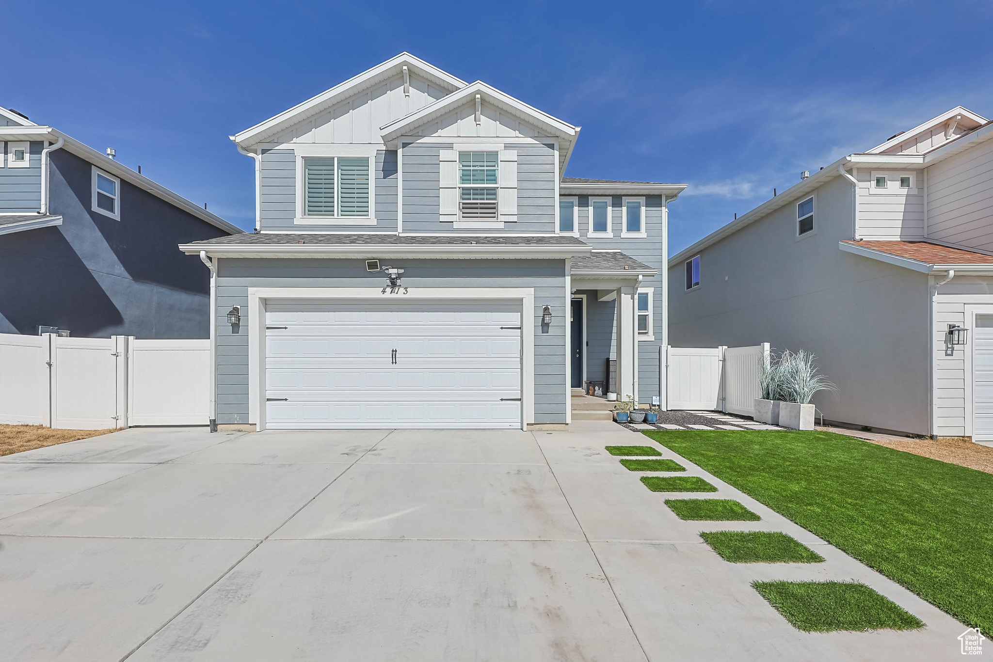 4713 East Lake Corner Drive
