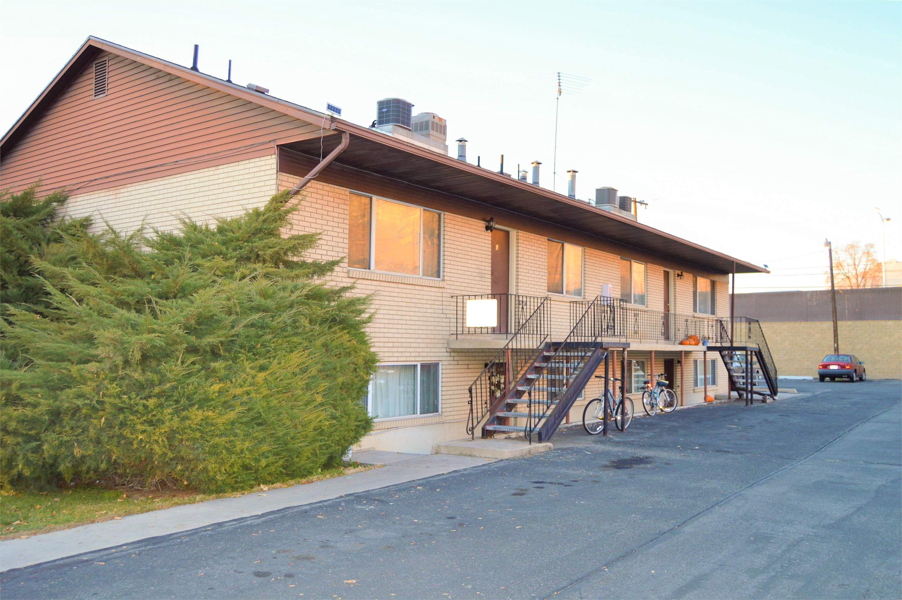 785 East 820 North #1