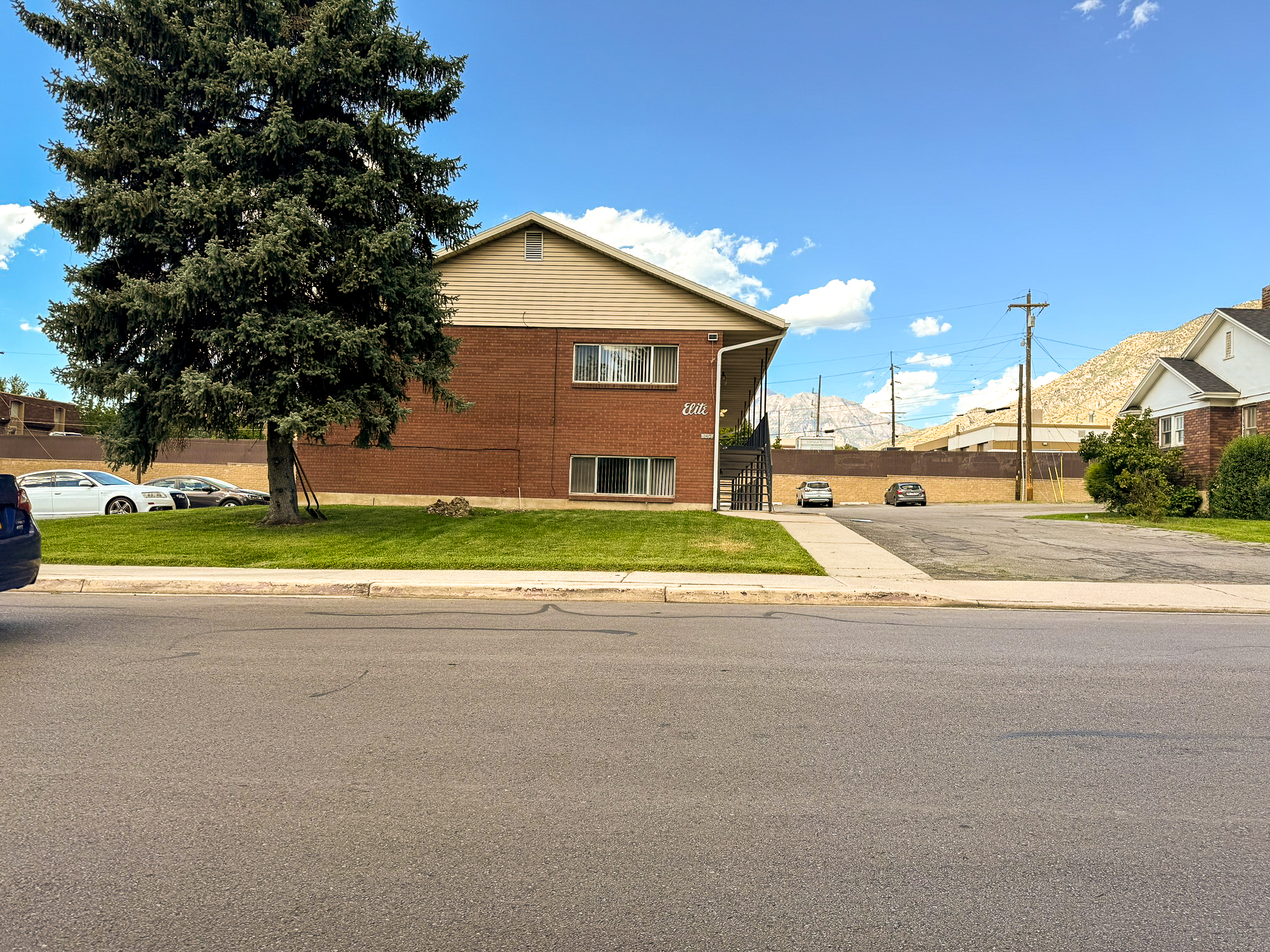 813 East 820 North #1
