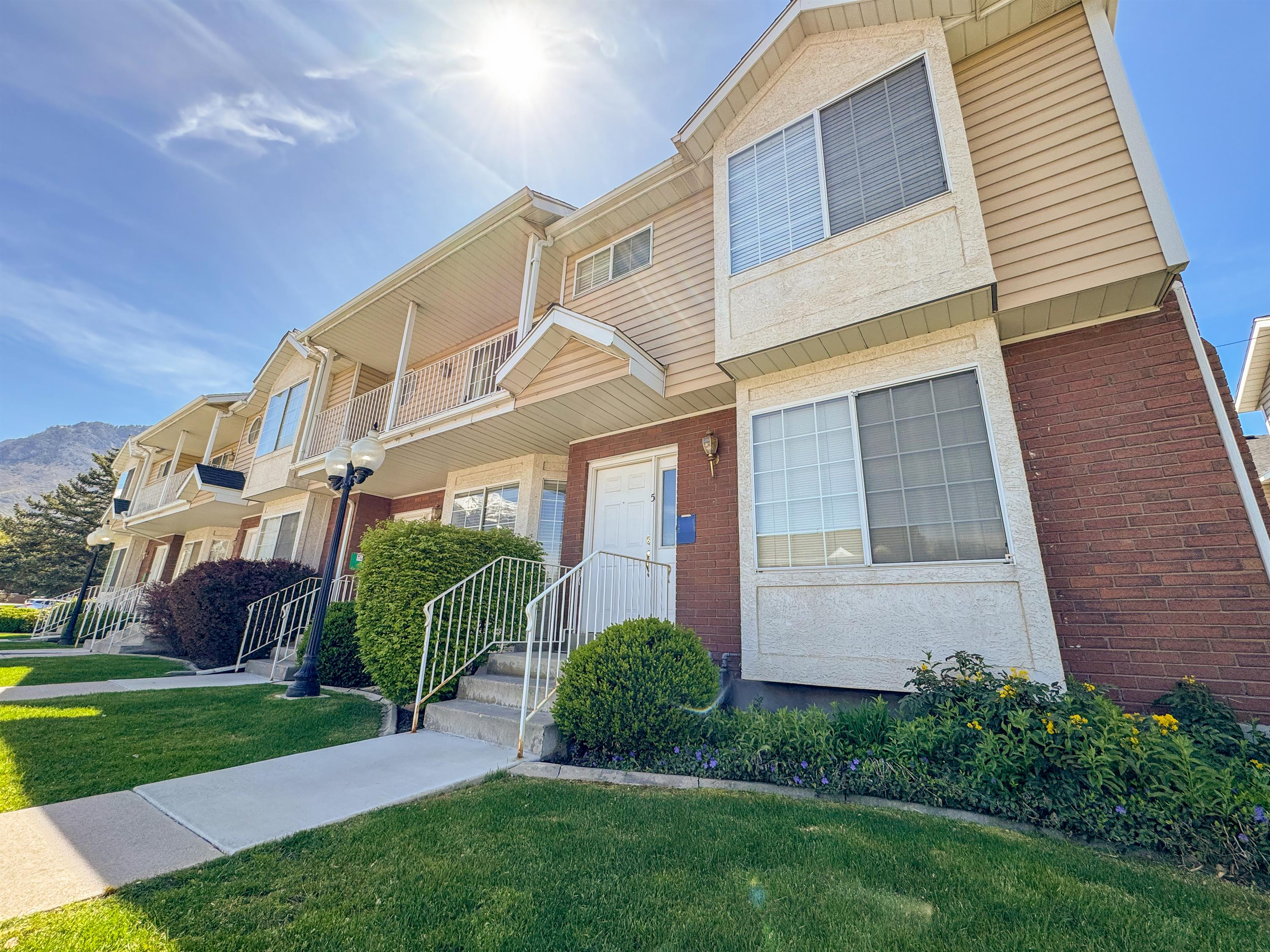 225 West 2230 North #5