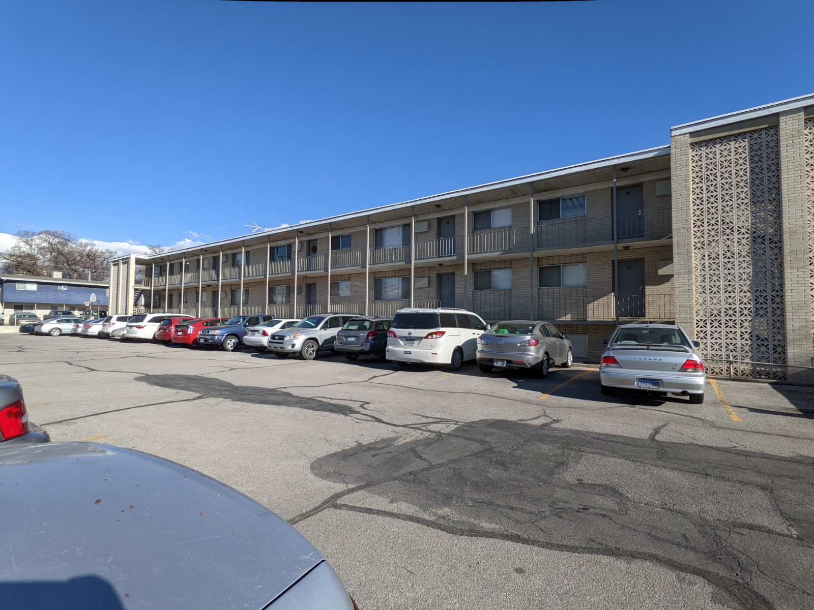 Property thumbnail image